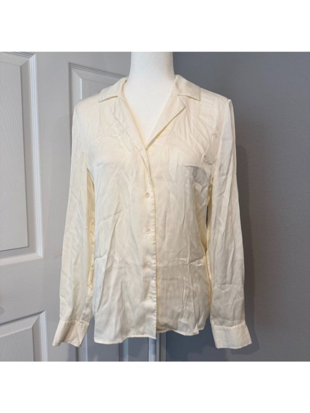 Quince Washable Stretch Silk Notch Collar White Blouse Size Medium